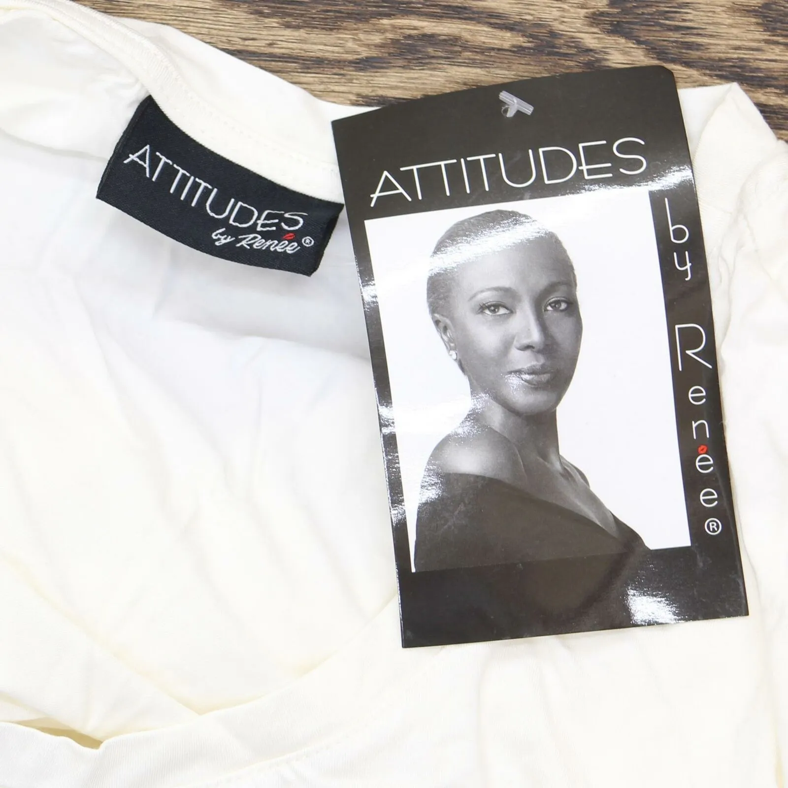 Attitudes by Renee Weekend Chic Rayon Top With Pockets