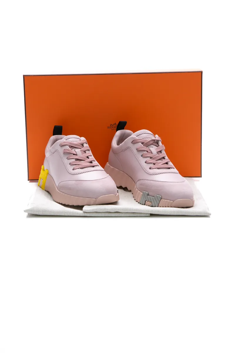 Bouncing Sneakers - Size 38