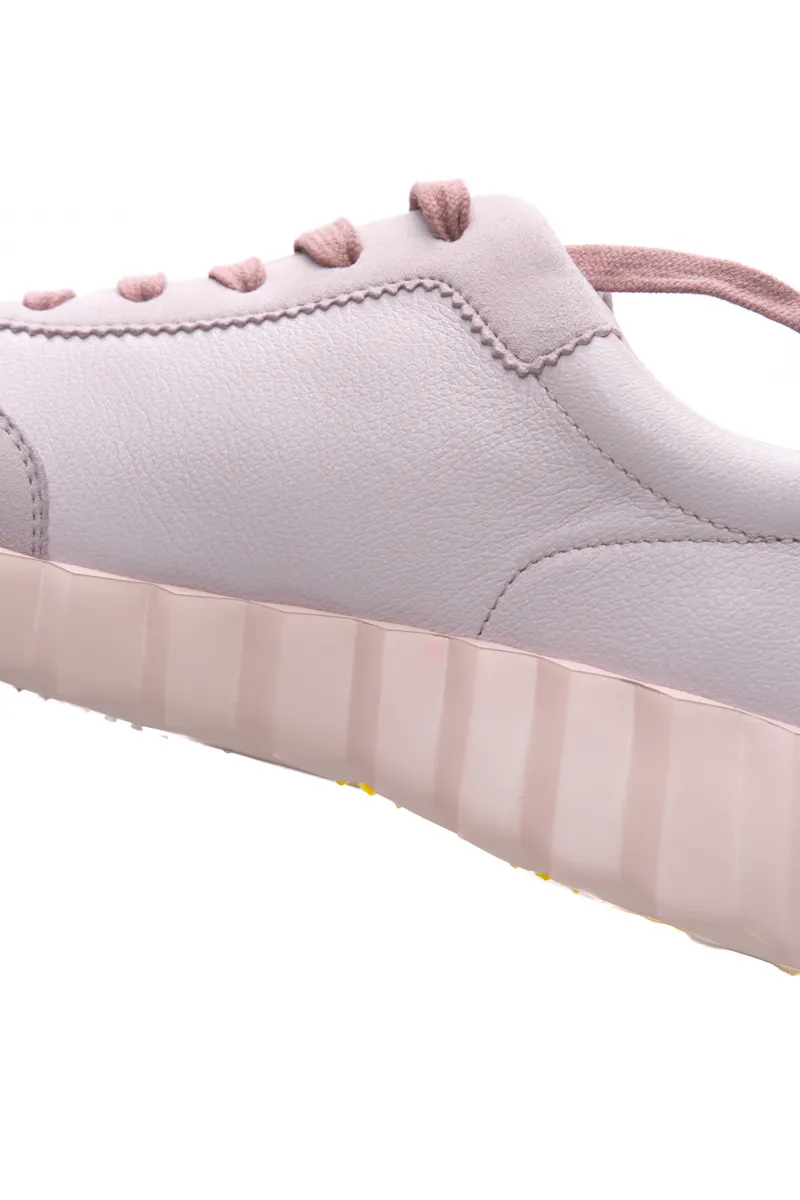 Bouncing Sneakers - Size 38