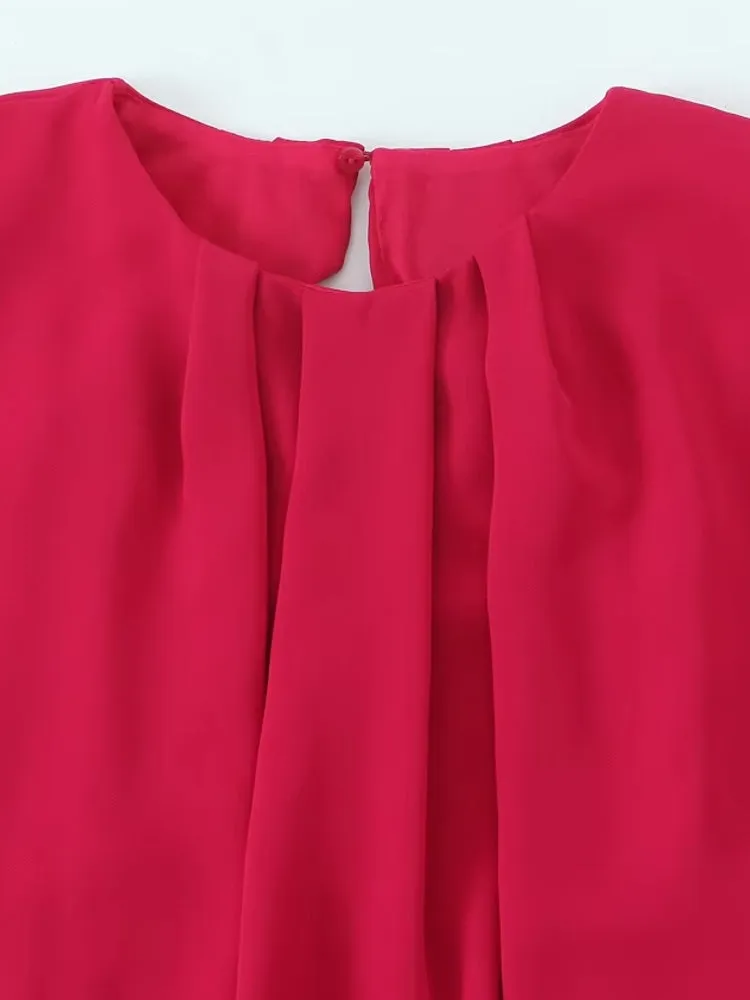 Chic Round Neck Sleeveless Slim-Fit Shorts