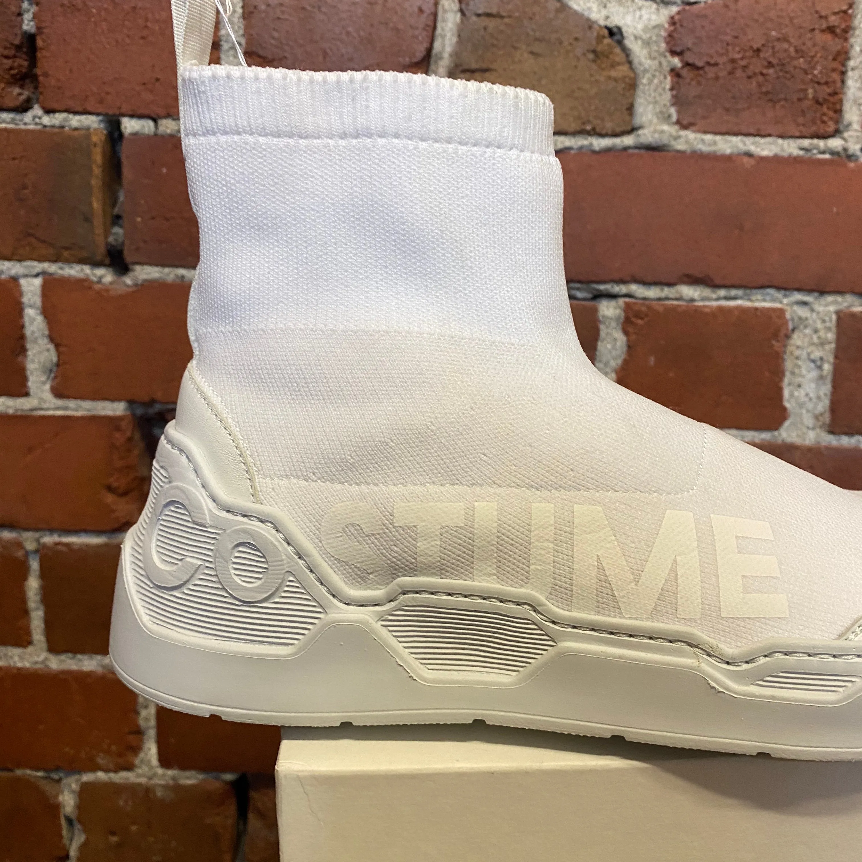 COSTUME NATIONAL sneakers 42