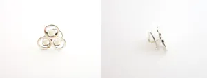 Elegant, three-circle nose pin
