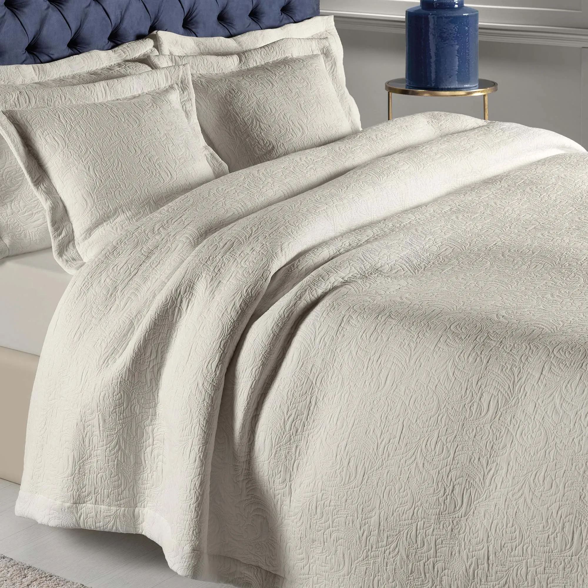 Forest Woven Bedspread - Linen