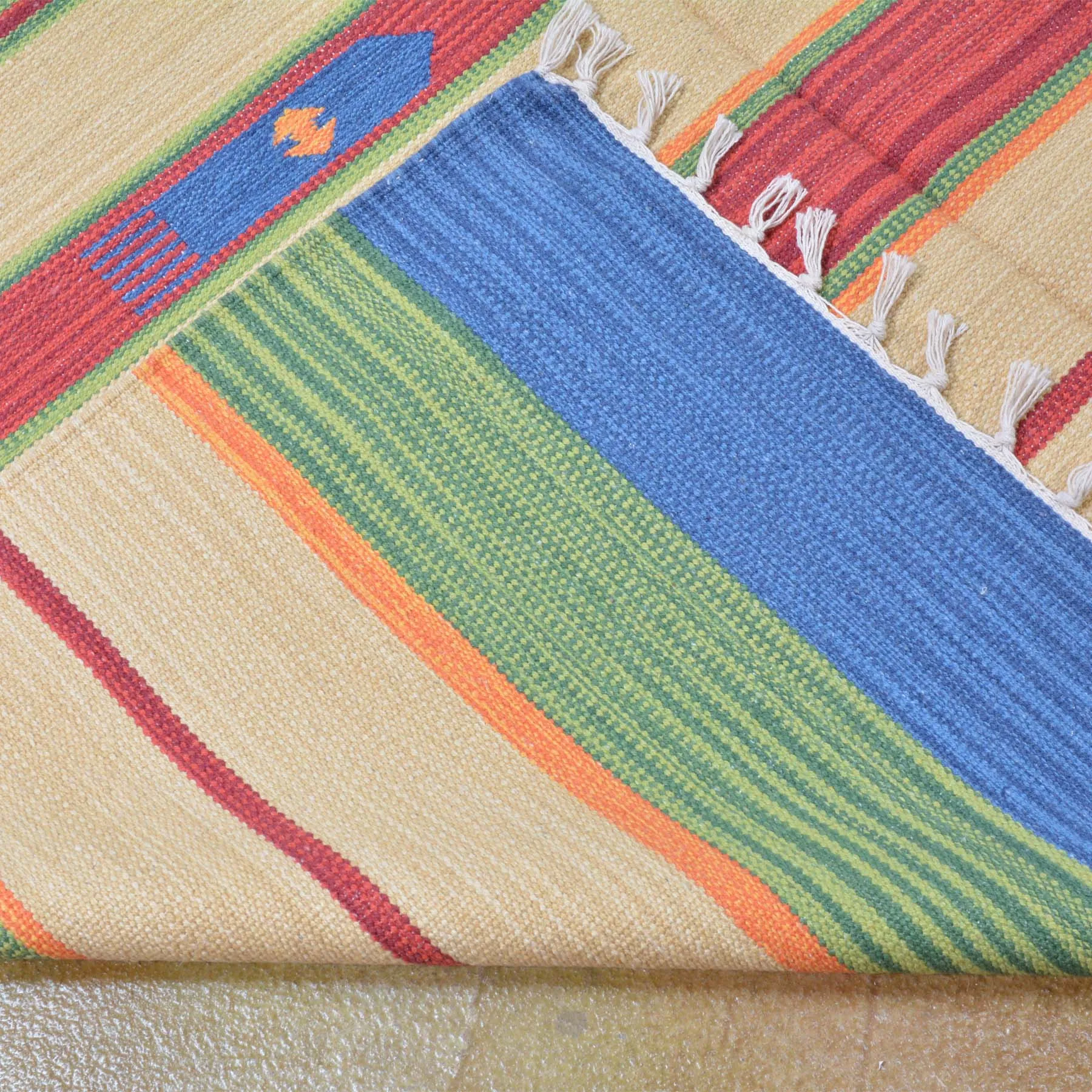Hand-Woven Cotton Durrie Reversible Handmade Rug (Size 5.1 X 7.5) Brrsf-1110