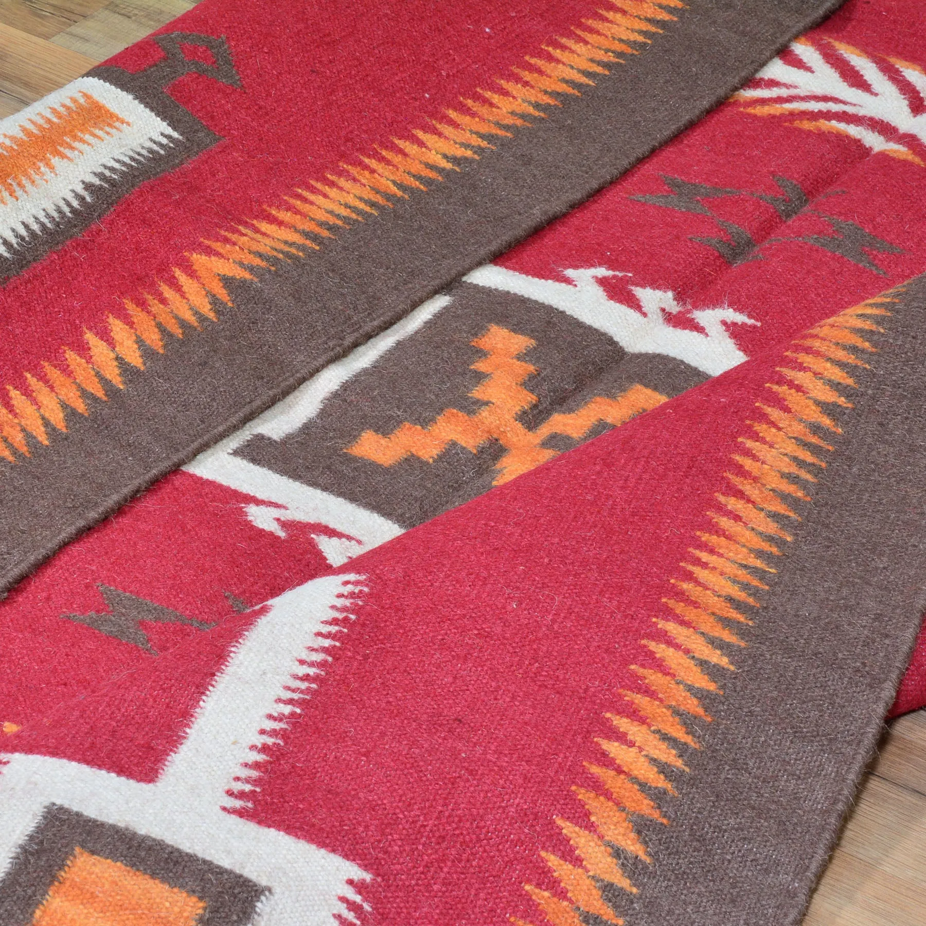 Hand-Woven Flatweave Kilim Southwestern Design Rug (Size 5.1 X 6.11) Brral-3780