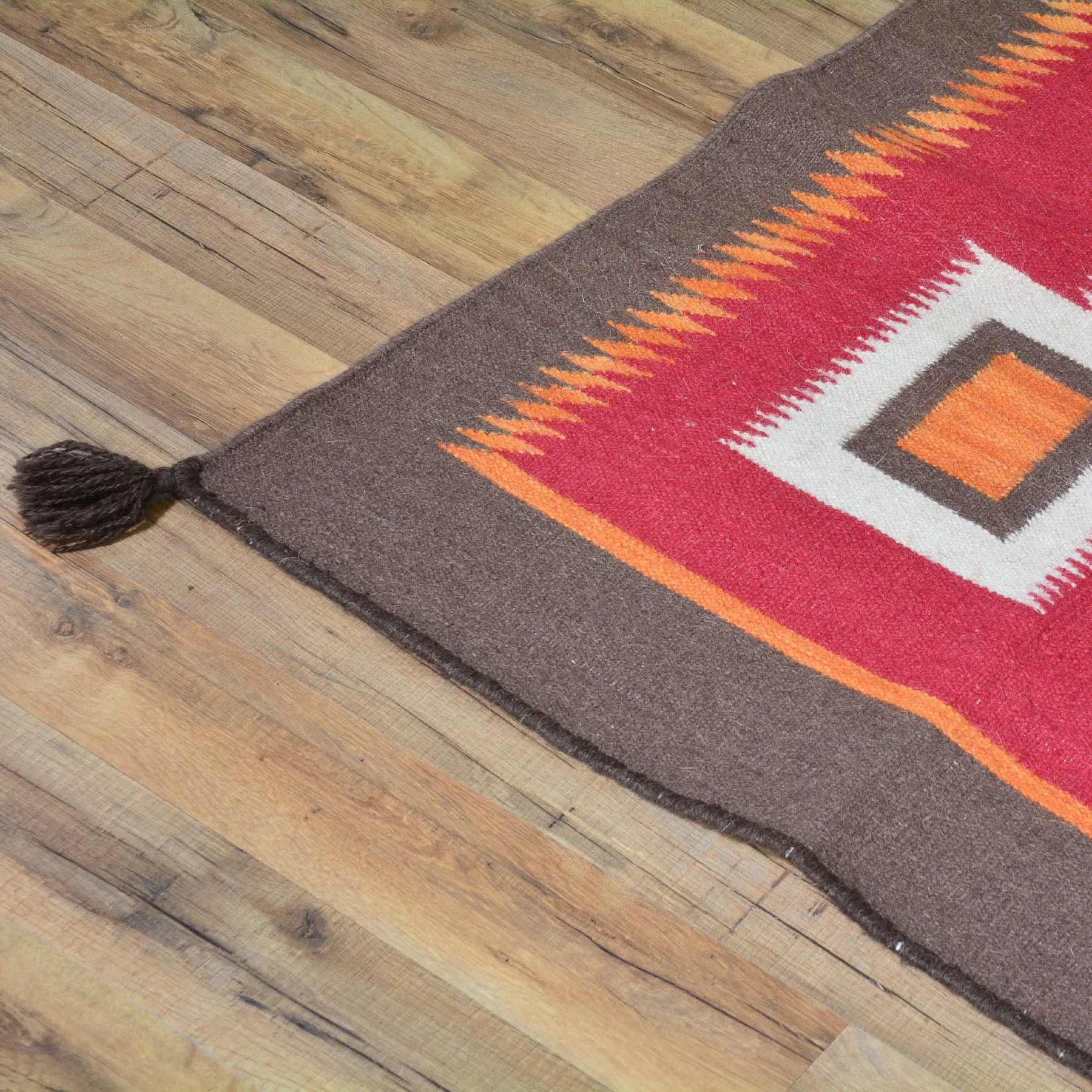 Hand-Woven Flatweave Kilim Southwestern Design Rug (Size 5.1 X 6.11) Brral-3780