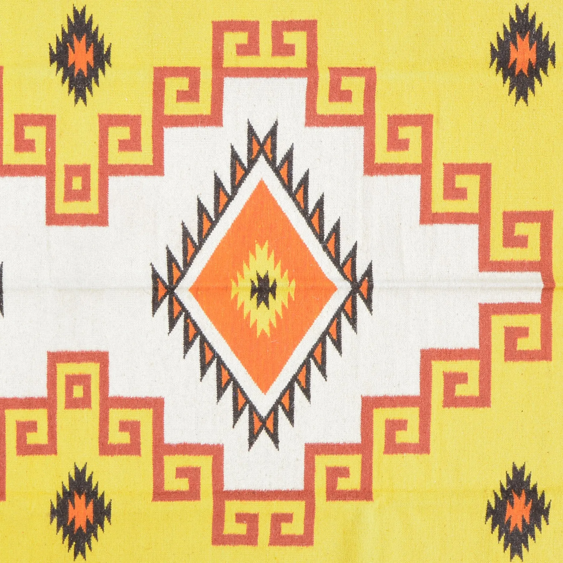 Hand-Woven Oriental Southwestern Design Kilim Wool Rug (Size 6.1 X 9.0) Cwral-4083