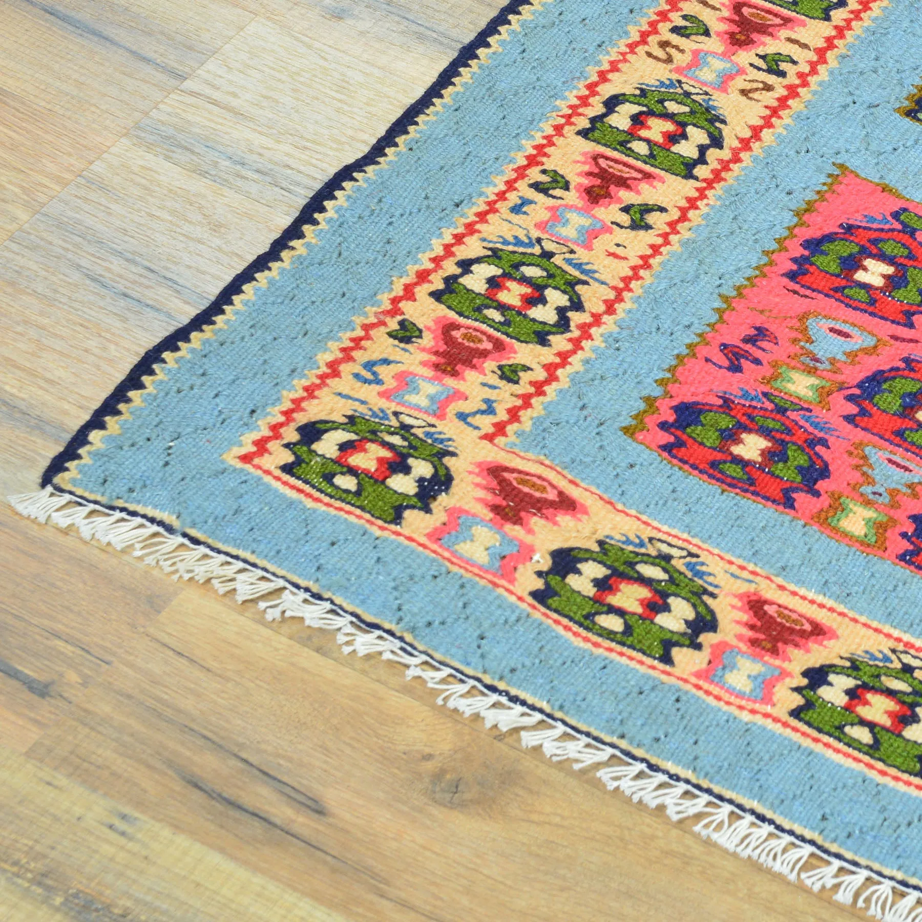 Hand-Woven Persian Sennah Kilim Geometric Design Wool Rug (Size 4.0 X 4.11) Cwral-8592