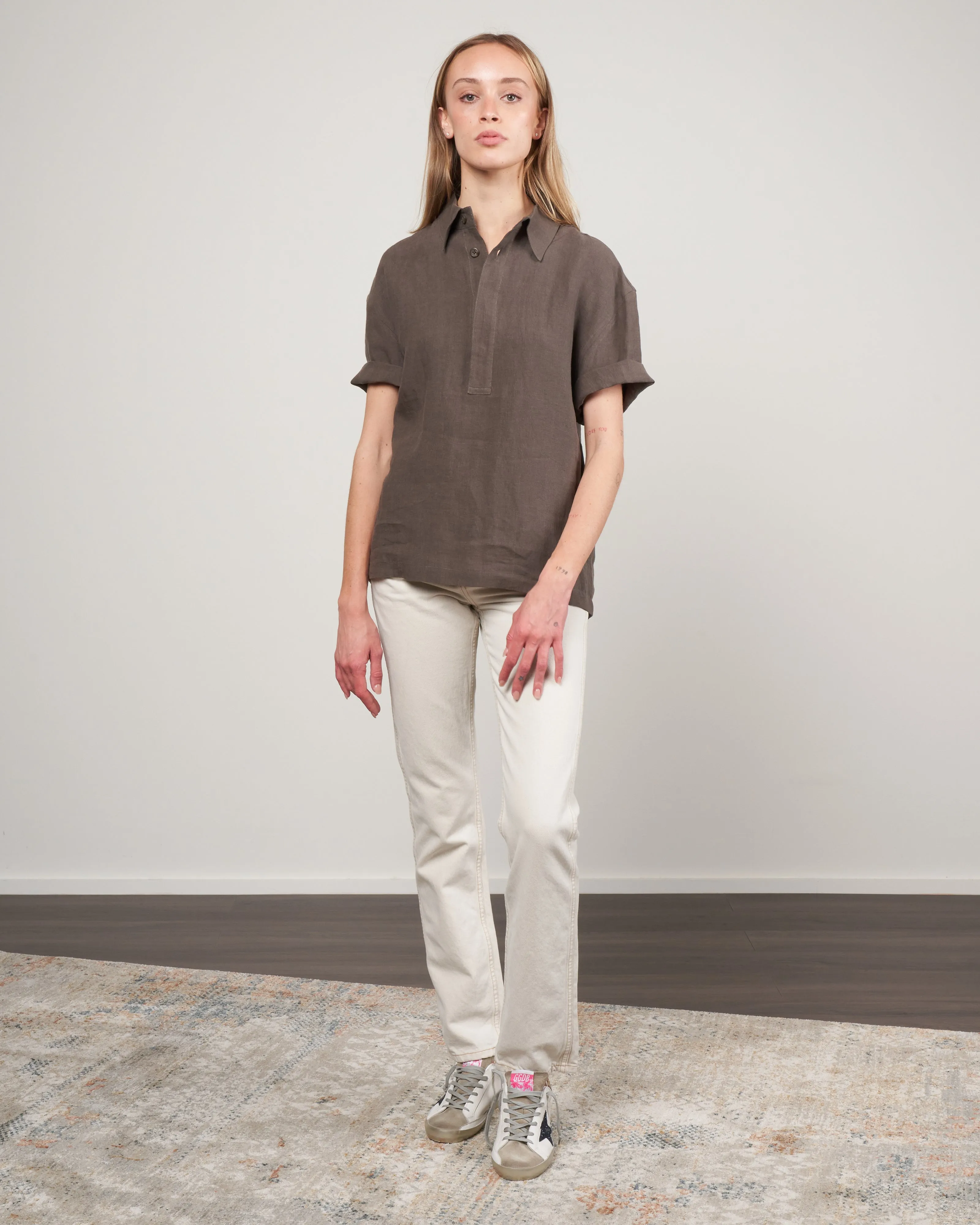 linen polo shirt - dark oak
