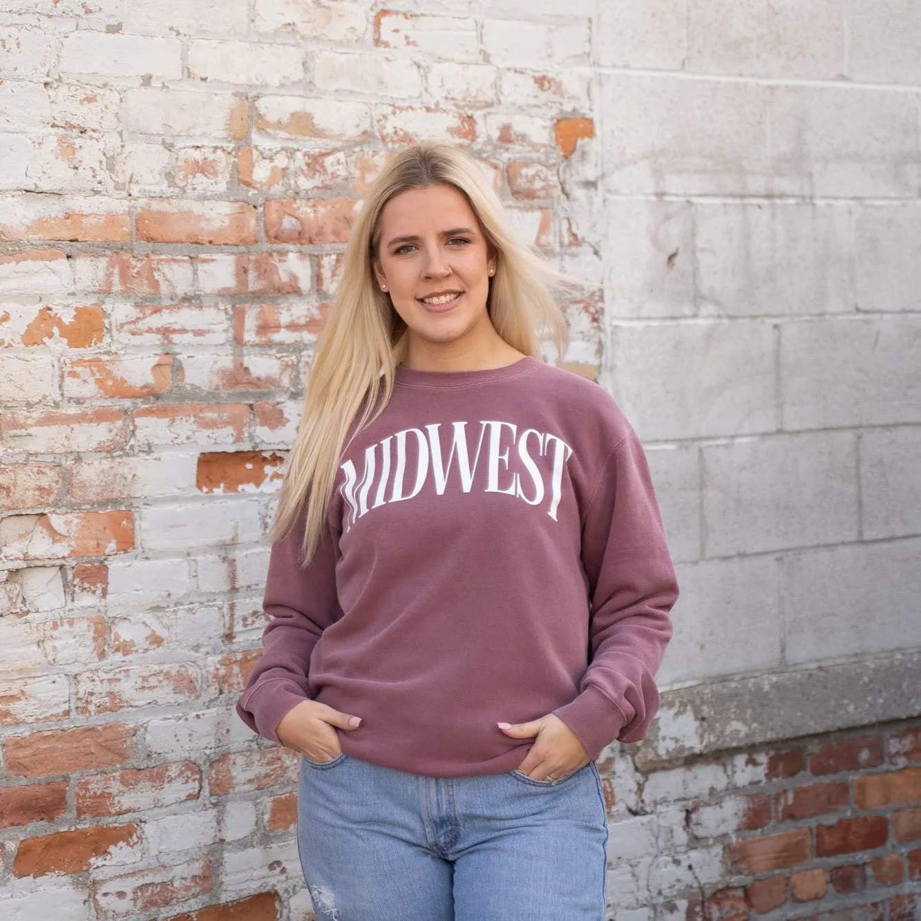 Midwest Arch Pigment Dyed Sweatshirt