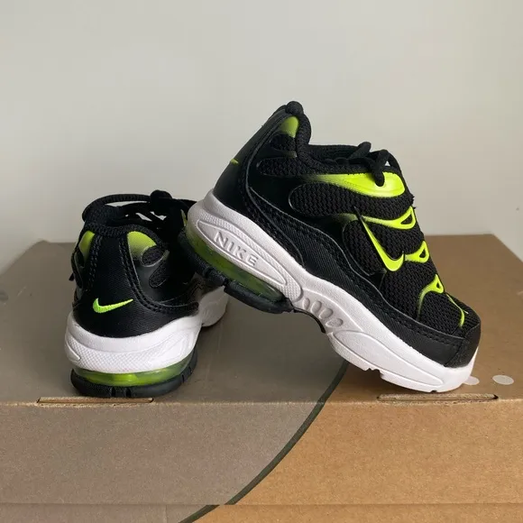 Nike Air Max Plus Toddler Sneakers - SZ 5 C