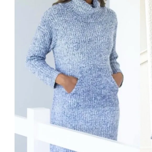 NWT Softies Blue MarshmallowSlouch Turtleneck LoungerDress Size S/M.