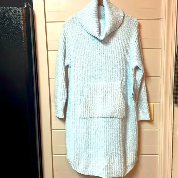 NWT Softies Blue MarshmallowSlouch Turtleneck LoungerDress Size S/M.