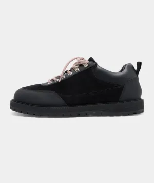 Olaf Low - Black Suede