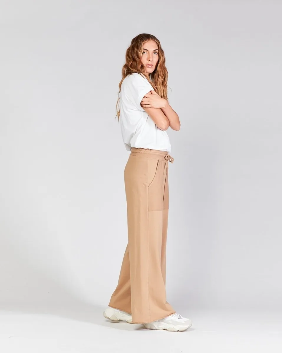 Oversized Pocket Sweatpants