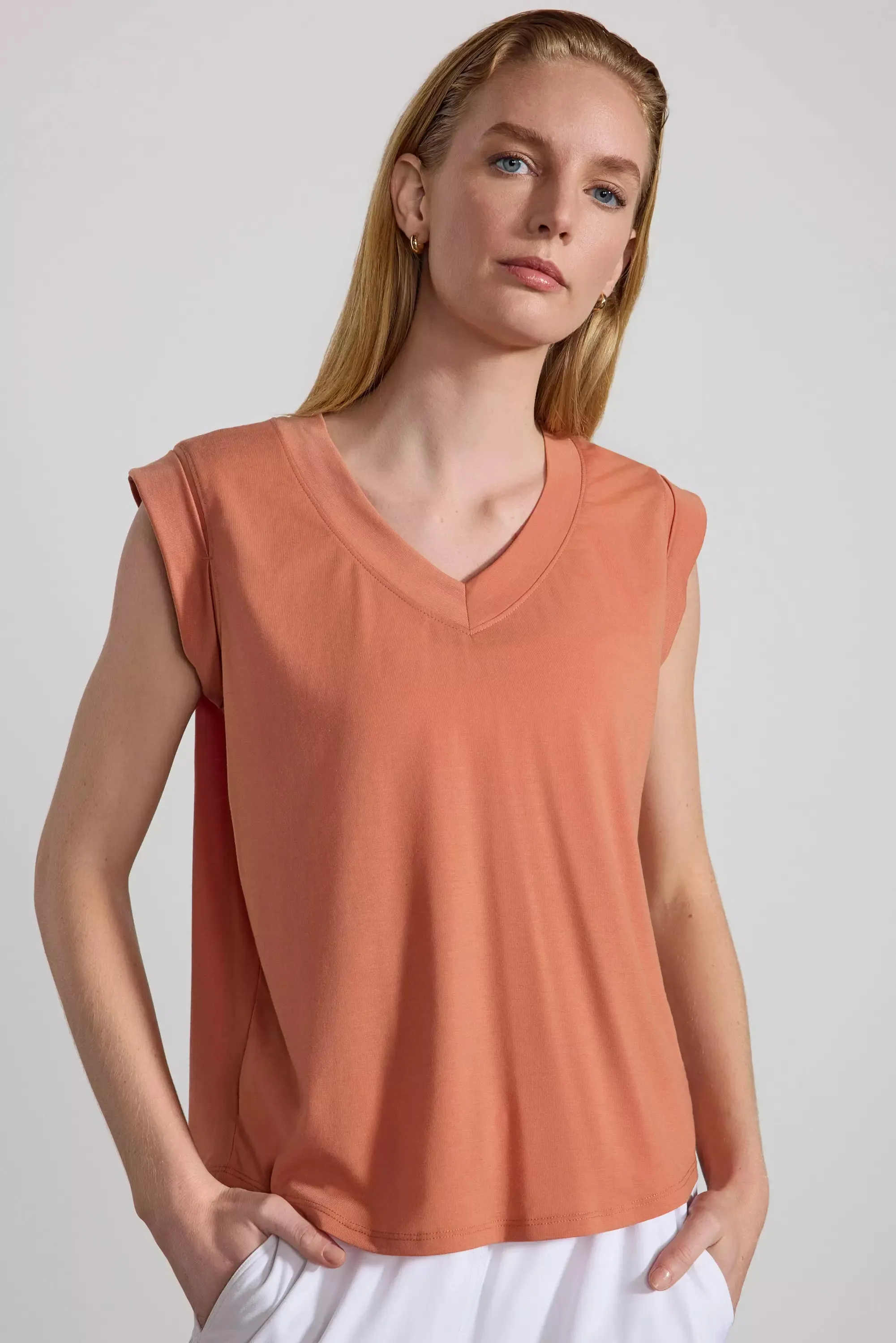 Performance Knit V-Neck Tee - Sunburn