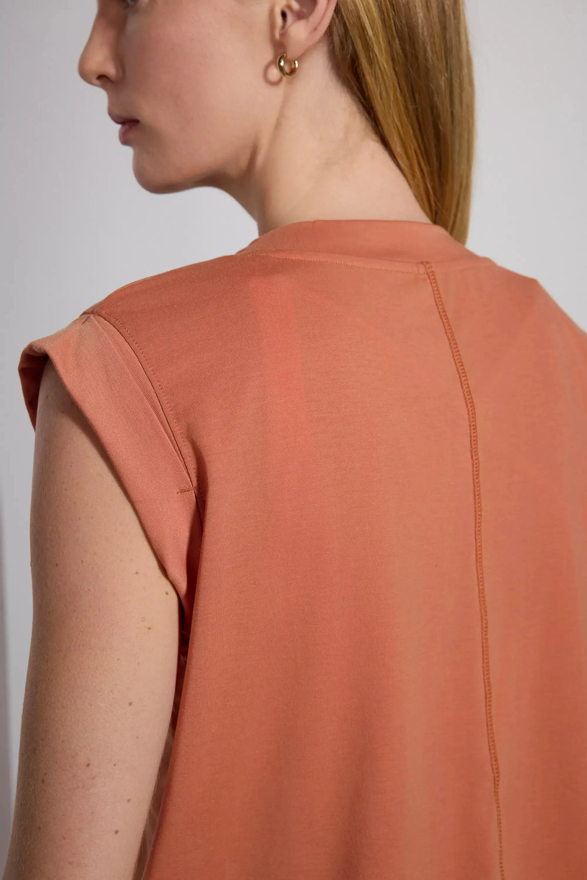 Performance Knit V-Neck Tee - Sunburn
