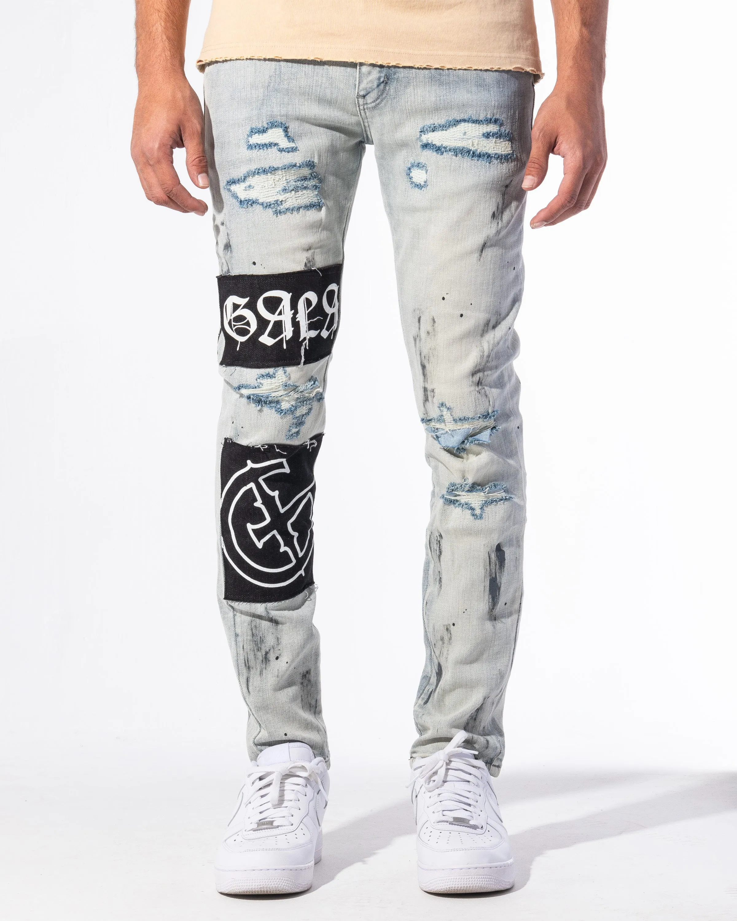 "DEAD OR ALIVE" DENIM (LIGHT BLUE)