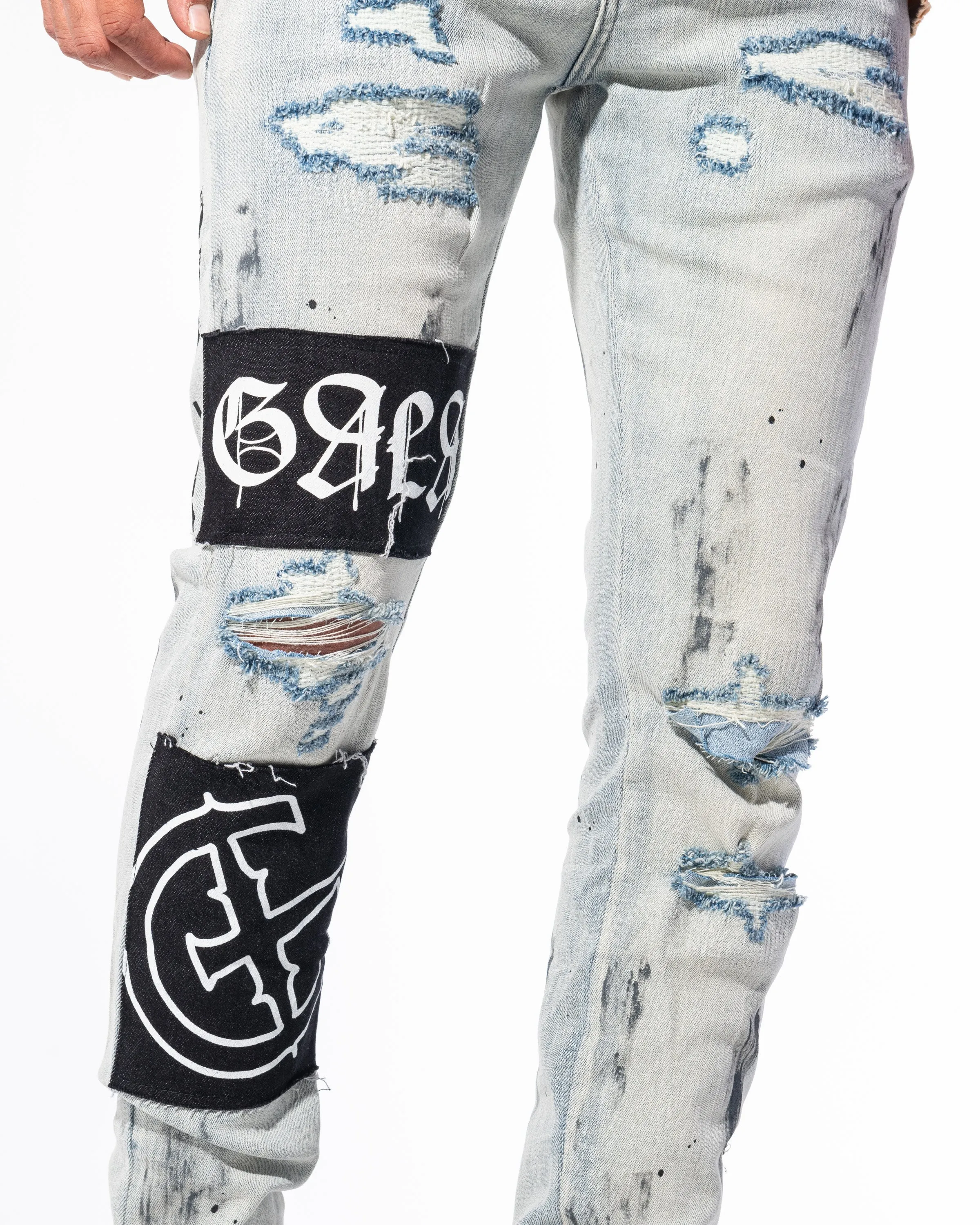 "DEAD OR ALIVE" DENIM (LIGHT BLUE)