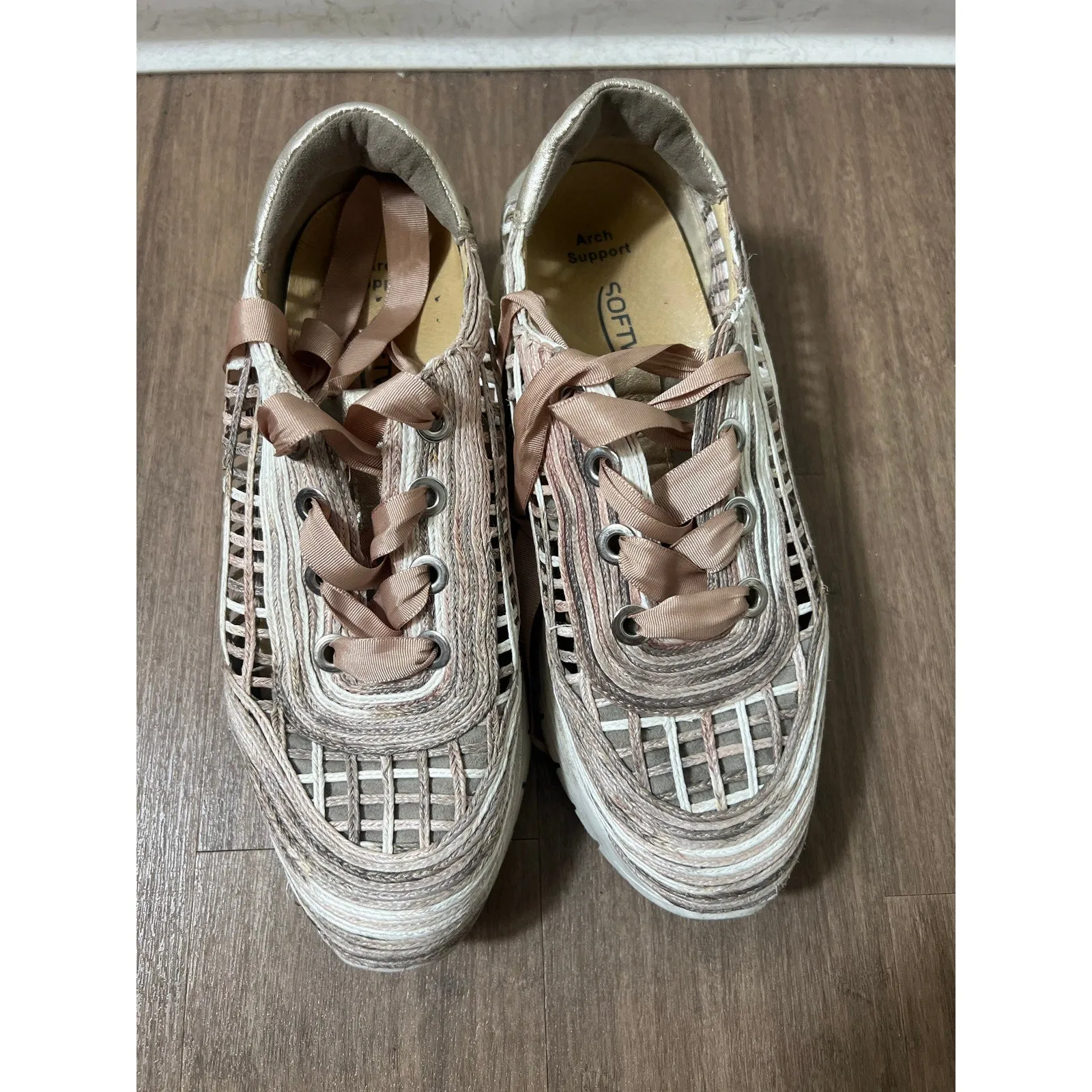Softwaves Alma Kaki Sneakers Sz 40