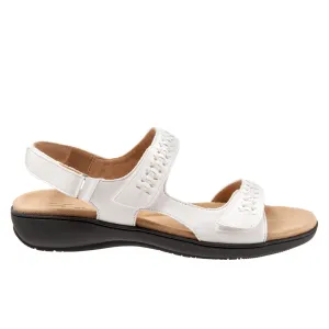 Trotters Romi Woven T2232-100 Womens White Wide Slingback Sandals Shoes
