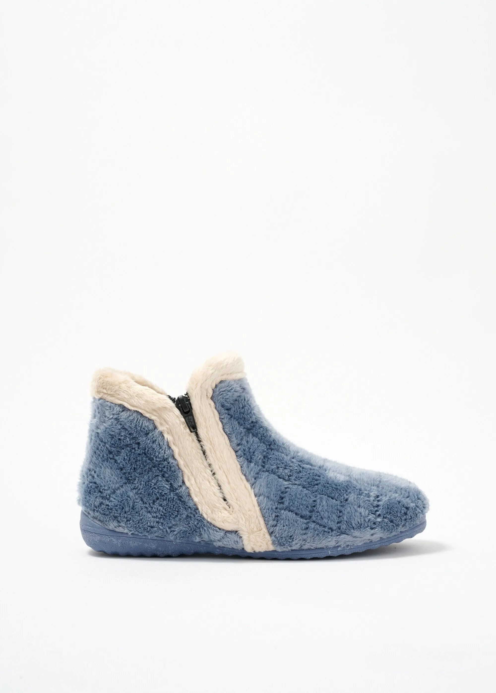 Warm comfort width booties